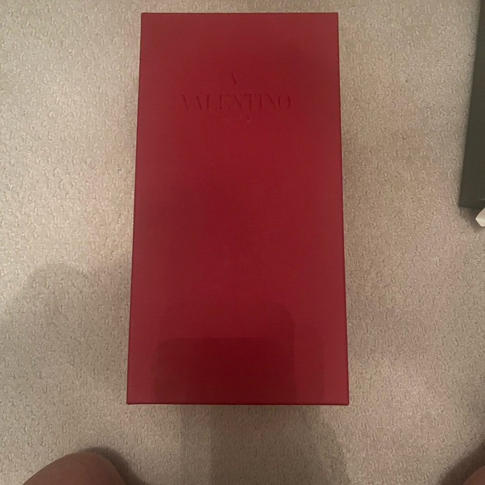 3 authentic Valentino stud flip flop boxes